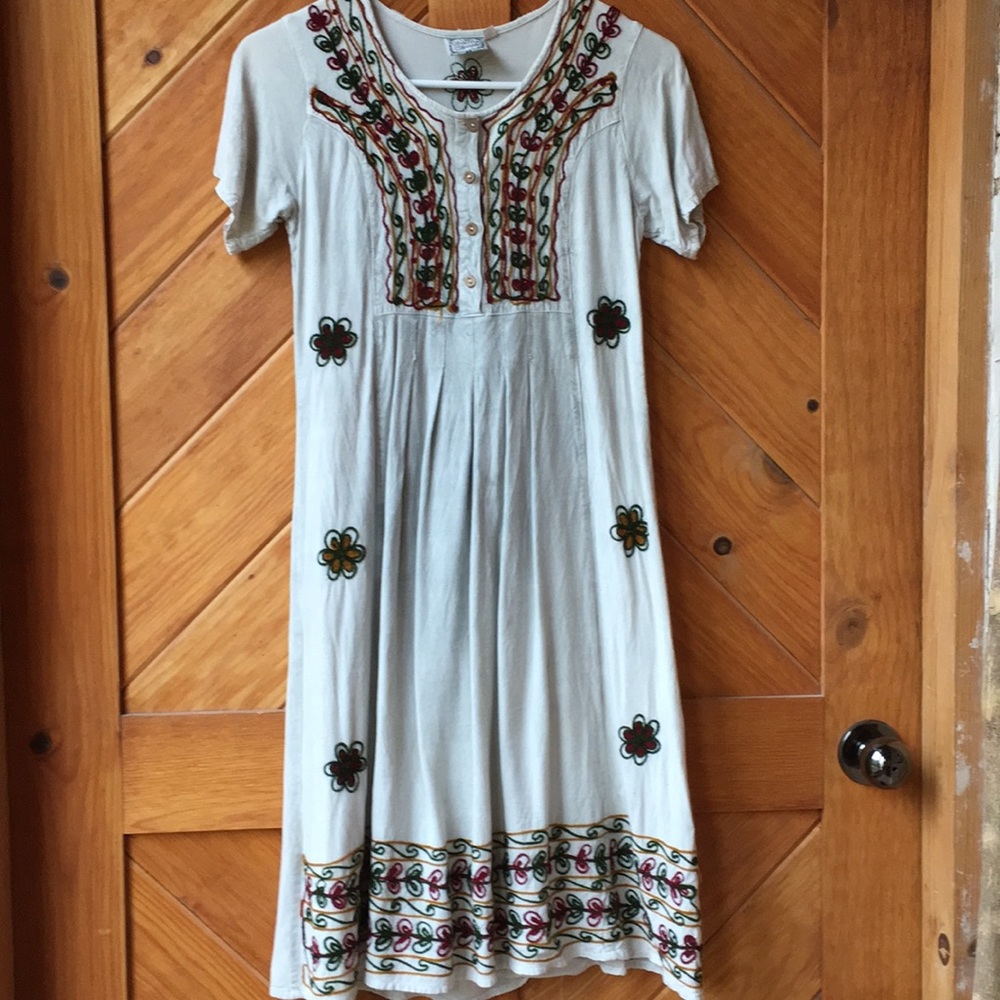 Embroidered Short Sleeved Dress